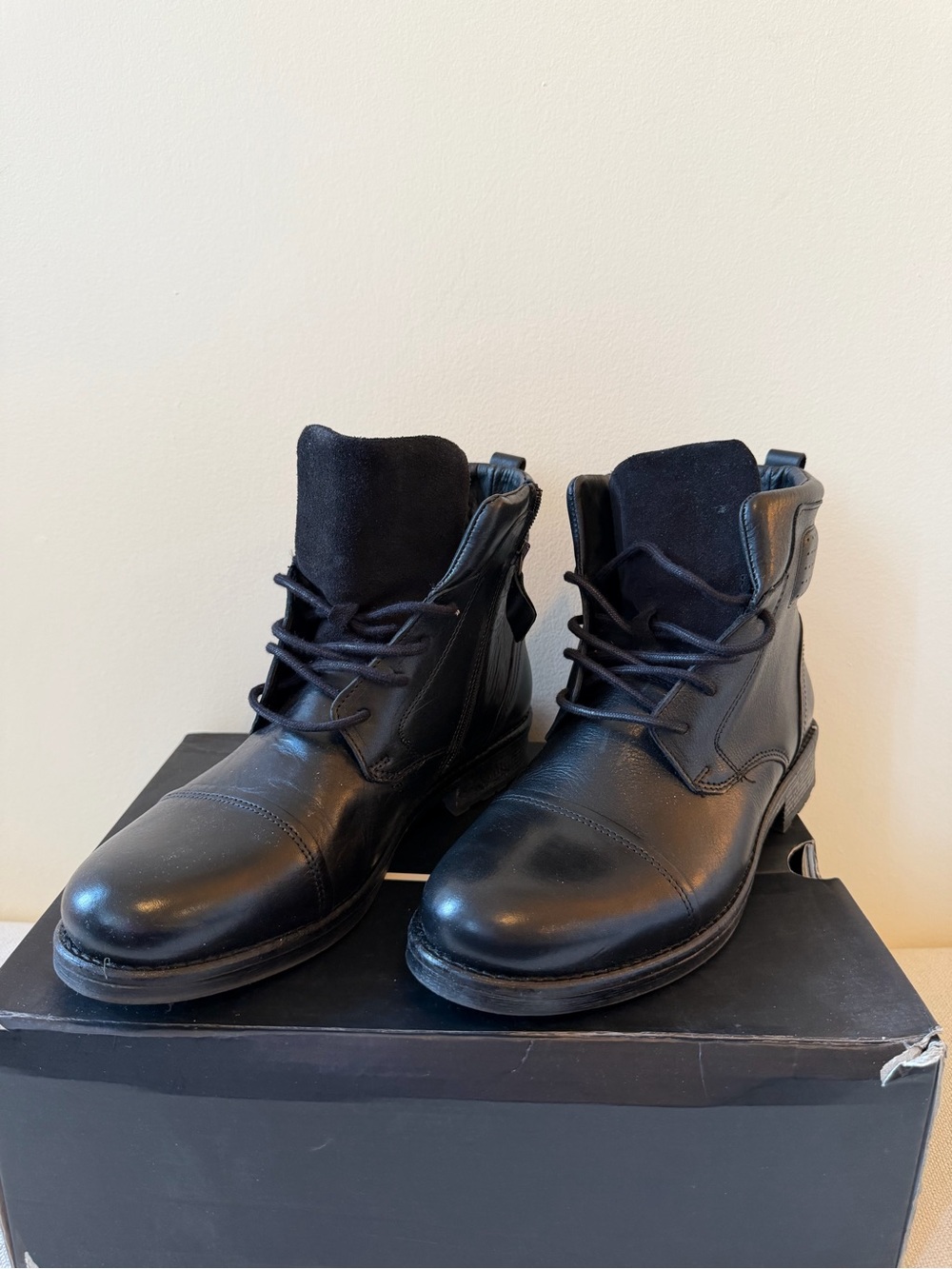 Aldo Men’s Dillinna Black Leather Boots